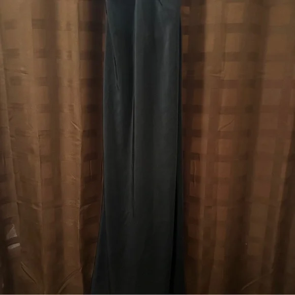 NWOT Mac Duggal Rhinestone Halter Column Gown Maxi Dress 26580 in Black Size 6